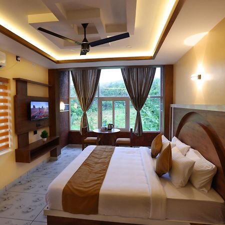 Hydel Palace Athirappilly By Bestinn Leisure Exterior photo