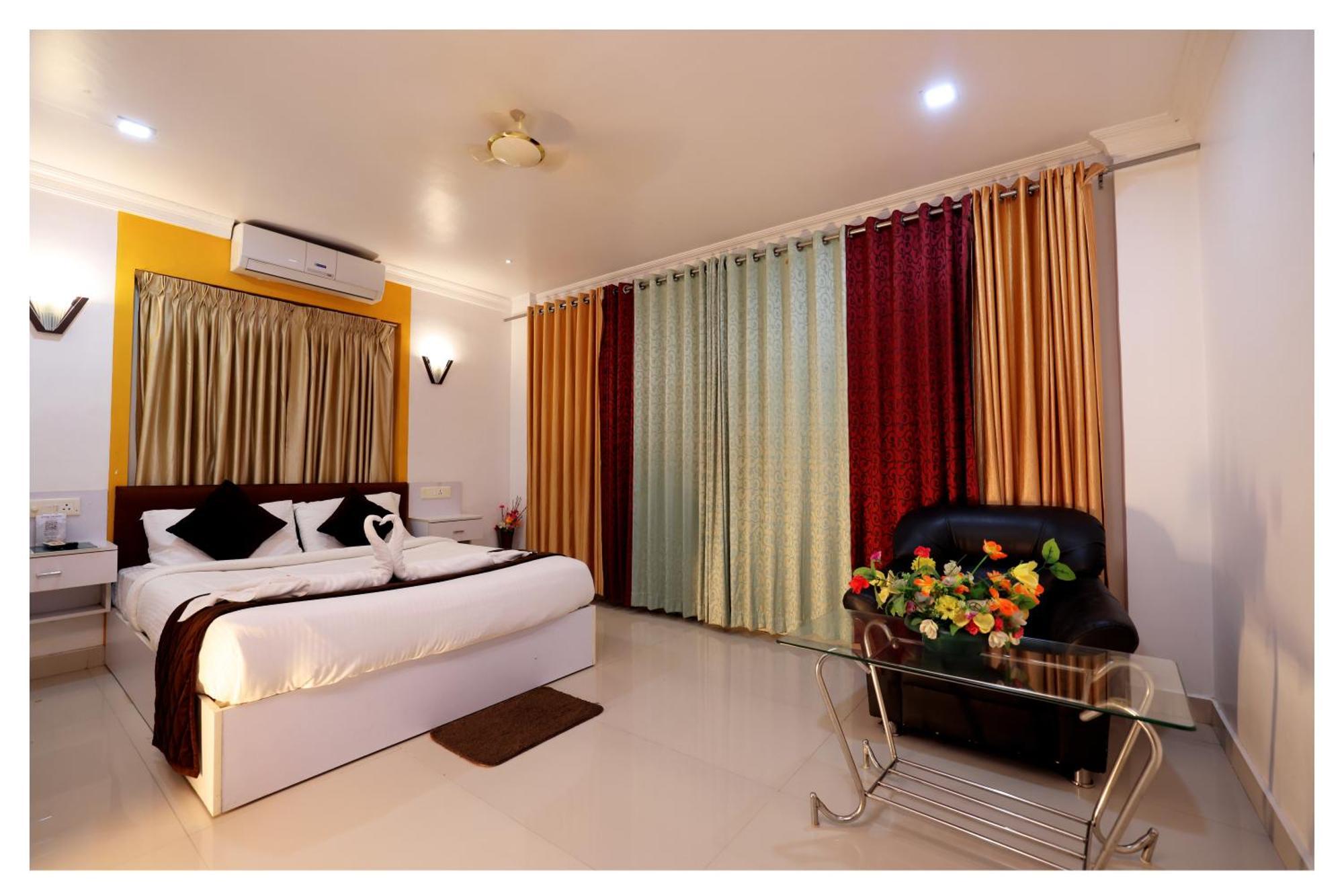 Hydel Palace Athirappilly By Bestinn Leisure Exterior photo